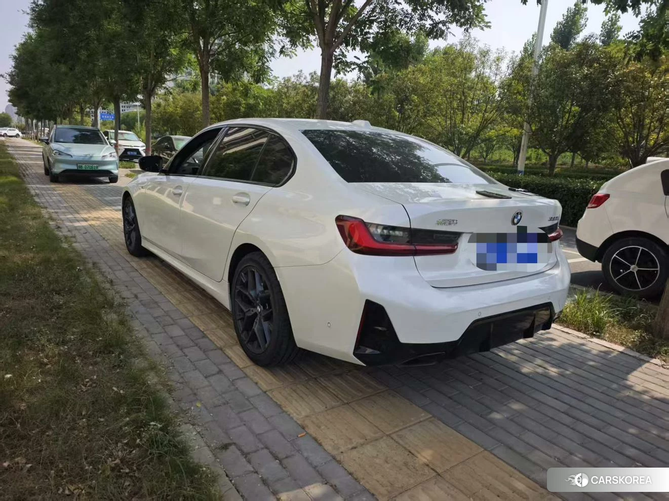 BMW 3 series id 4485474 из Китая 9