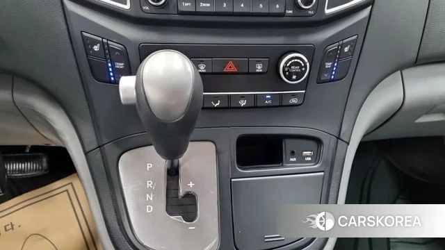 Hyundai The New Grand Starex id 4331535 из Кореи 16
