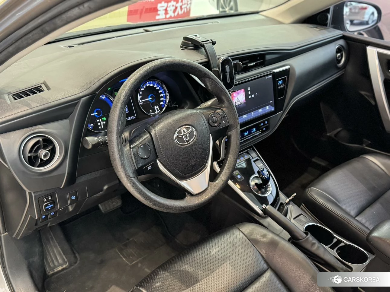 Toyota Corolla dual engine E+ id 4453127 из Китая 19