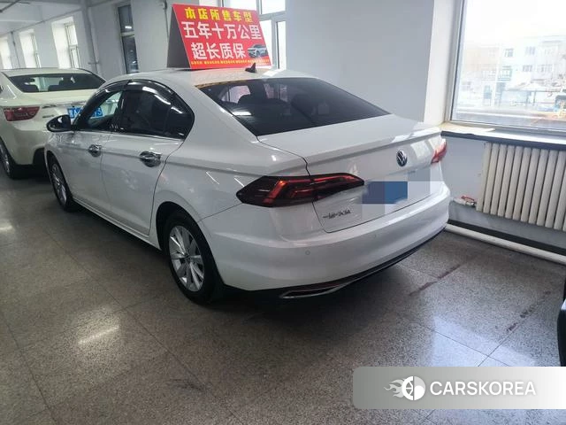 Volkswagen Bora id 4218654 из Китая 9