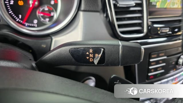 Mercedes-Benz GLE - Class W166 id 4339759 из Кореи 19