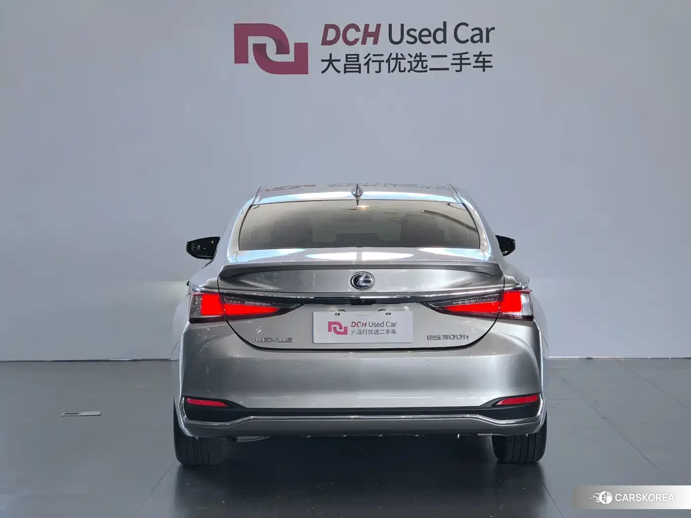 Lexus ES id 4680557 из Китая 16