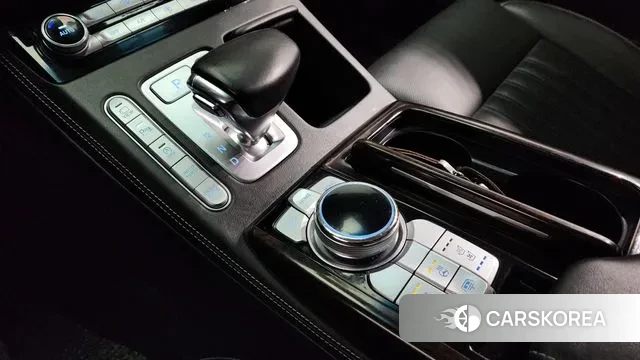 Genesis G90 id 3672127 из Кореи 19