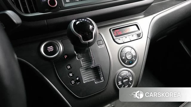 Kia The New Kia Ray id 3909857 из Кореи 19