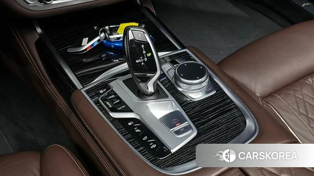 BMW 7 Series (G11) id 3935657 из Кореи 19