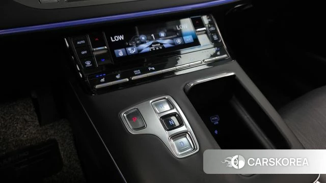Hyundai The New Grandeur IG id 4424074 из Кореи 33