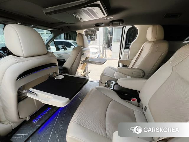Toyota Saina id 3913635 из Китая 9