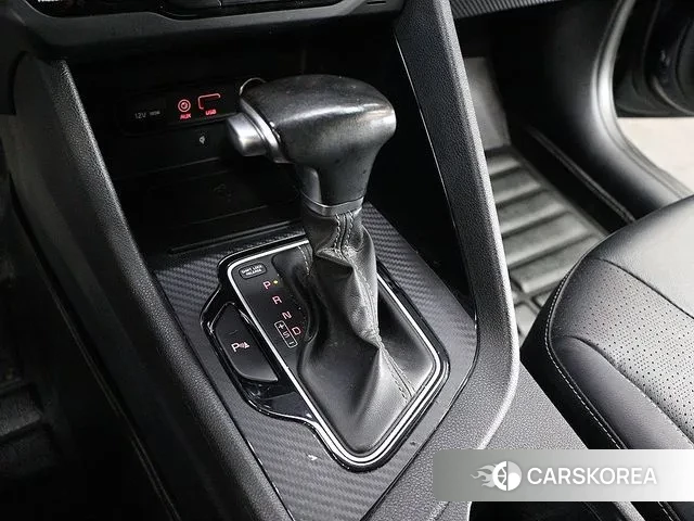 Kia Niro id 3499785 из Кореи 19