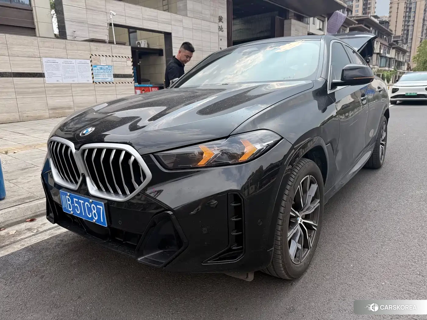 BMW X6 id 4547503 из Китая 9