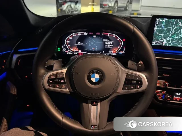 BMW 5 Series (G30) id 3472341 из Кореи 19