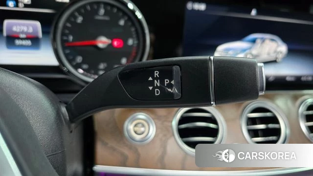 Mercedes-Benz E-Class W213 id 3828757 из Кореи 19