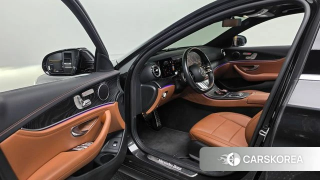 Mercedes-Benz E-Class W213 id 4784711 из Кореи 31