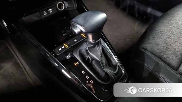 Kia Stonic id 3599039 из Кореи 19