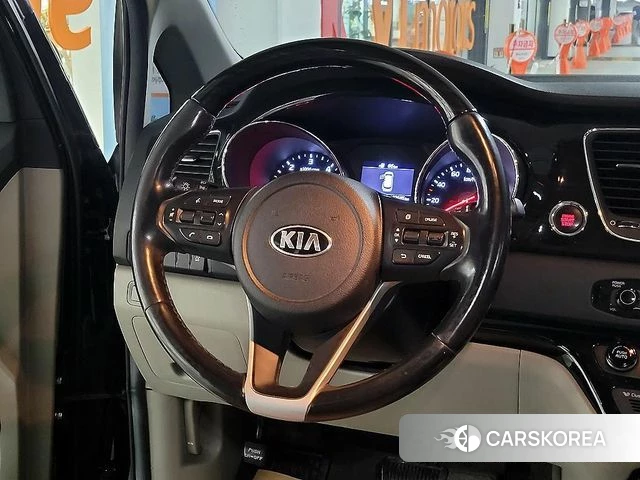 Kia The New Carnival id 3894168 из Кореи 19