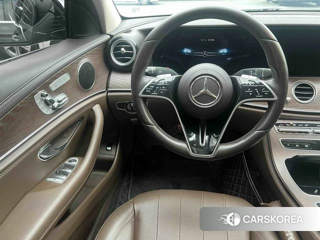 Mercedes-Benz E-class id 4277731 из Китая 13