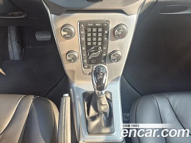 Volvo V40 Cross-Country id 2761549 из Кореи 13