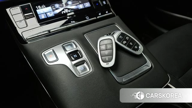 Hyundai The New Grandeur IG Hybrid id 3884408 из Кореи 19