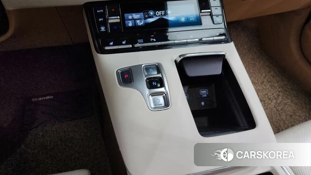 Hyundai The New Grandeur IG Hybrid id 3904560 из Кореи 19