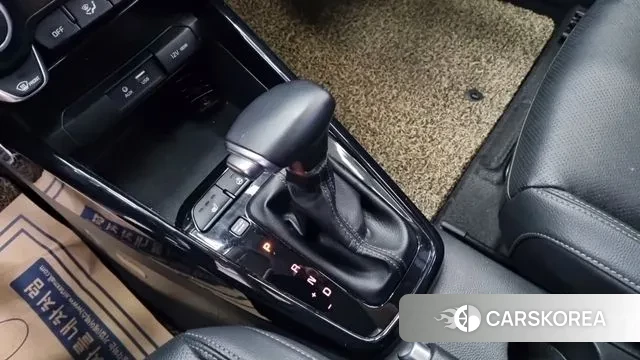 Kia Stonic id 2973991 из Кореи 16