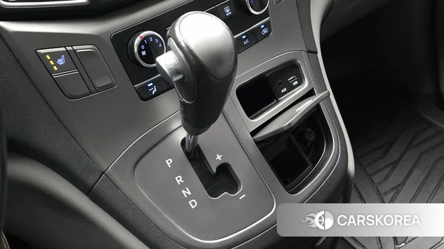 Hyundai The New Grand Starex id 4676958 из Кореи 19