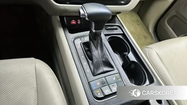 Kia All New Carnival id 3617340 из Кореи 19