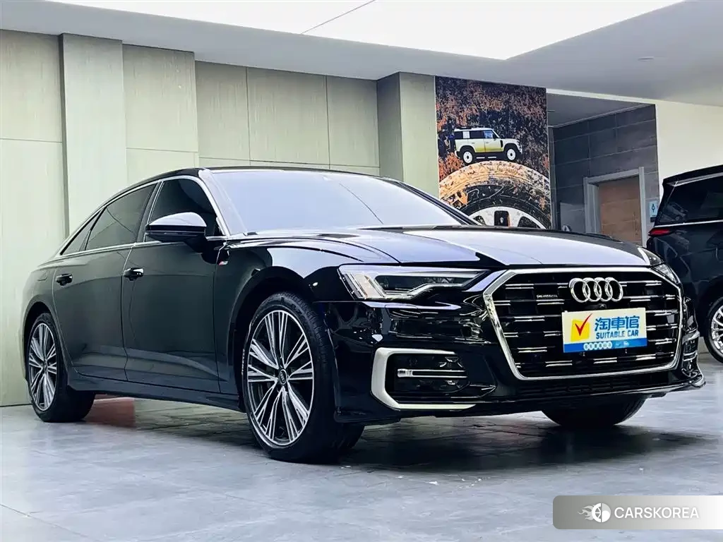 Audi A6L id 4576500 из Китая 14