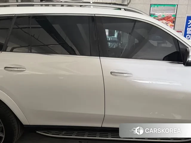 Mercedes-Benz GLS - Class X167 id 3733937 из Кореи 13