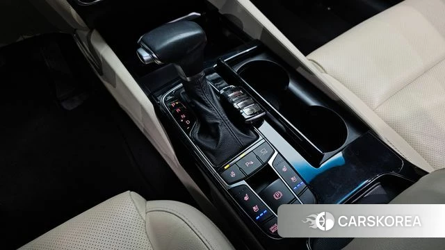 Kia Come New K7 id 4188747 из Кореи 33