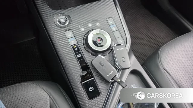 Kia Di Ol Nu Niro id 3431657 из Кореи 19