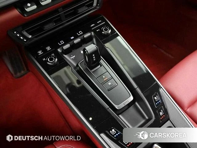Porsche 911(992) id 4649896 из Кореи 19