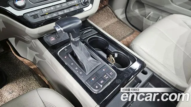 Kia All New Carnival id 2417456 из Кореи 19