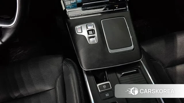 Hyundai The New Grandeur IG id 3290576 из Кореи 19