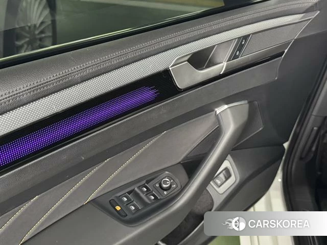 Volkswagen CC id 4238912 из Китая 11