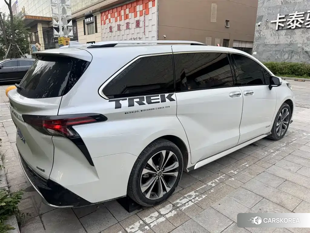 Toyota Grevia id 4515292 из Китая 9