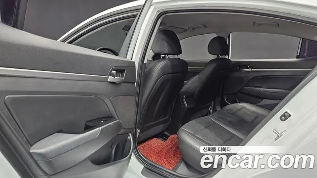 Hyundai Avante AD id 2539655 из Кореи 19