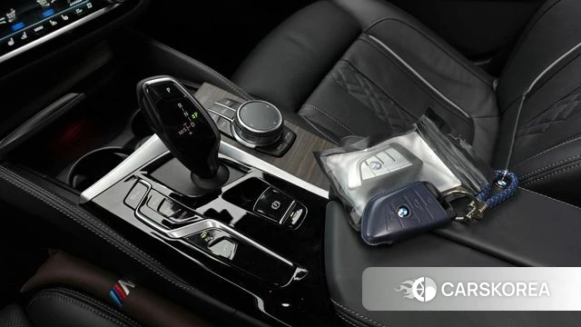 BMW 5 Series (G30) id 4571912 из Кореи 32