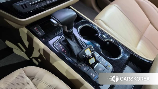 Kia The New Carnival id 4637818 из Кореи 32