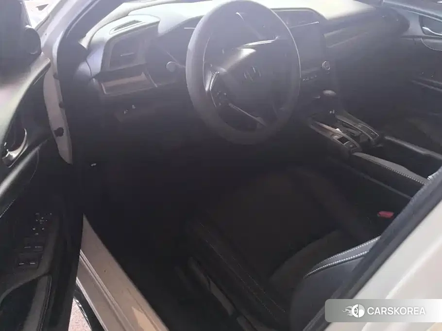 Honda Civic id 4622467 из Китая 15