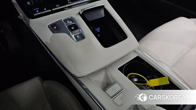 Hyundai The New Grandeur IG id 3447701 из Кореи 19