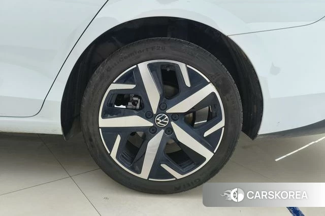 Volkswagen Lingdu id 4222411 из Китая 16