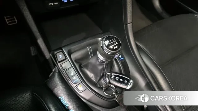 Hyundai Veloster (JS) id 3474574 из Кореи 19