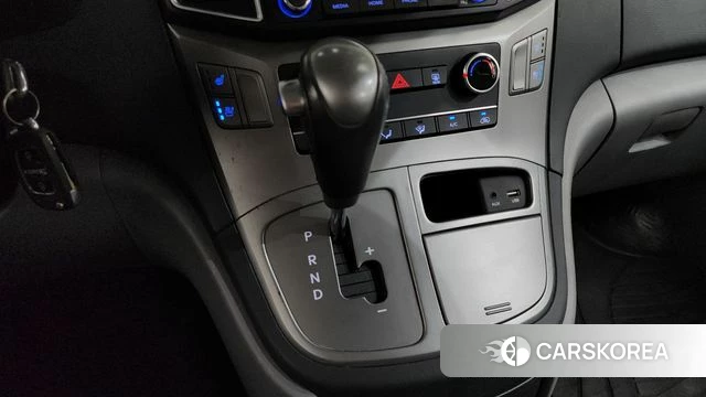 Hyundai The New Grand Starex id 4708190 из Кореи 19