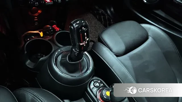 Mini Cooper S id 3407388 из Кореи 19