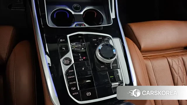 BMW X7 (G07) id 2968458 из Кореи 19