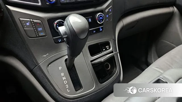 Hyundai The New Grand Starex id 3460291 из Кореи 19