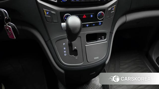 Hyundai The New Grand Starex id 3813674 из Кореи 19