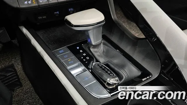 Hyundai Avante Hybrid (CN7) id 2199842 из Кореи 19