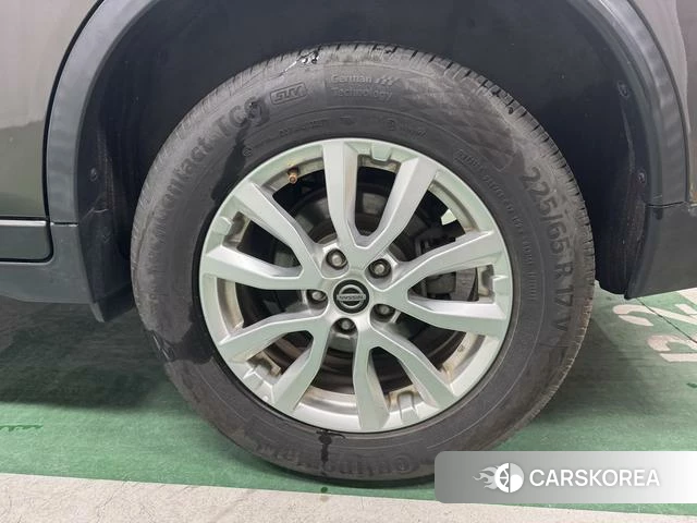 Nissan Qijun id 4208453 из Китая 19