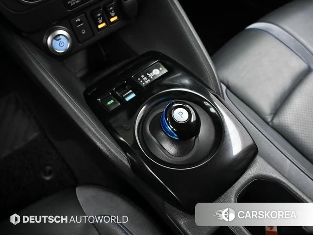 Nissan Leaf (ZE1) id 3834458 из Кореи 19