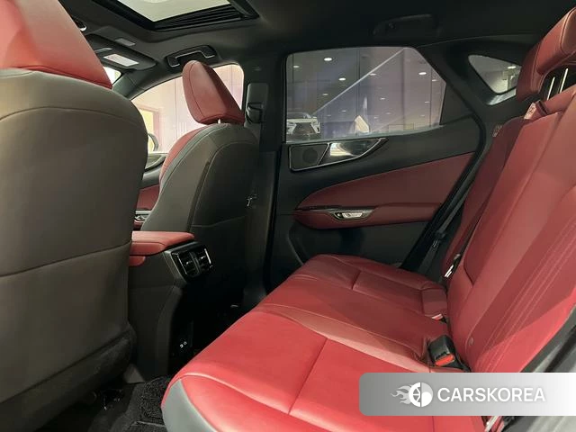 Lexus NX PHEV id 4274417 из Китая 17